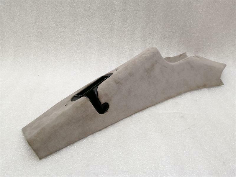 ASTON MARTIN VANTAGE V12 C Post Cover 8G33-68290-AB C Saule verkleidung Rechts