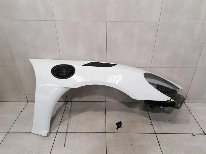 PORSCHE CAYMAN 718 GT4RS Right Wing 9GT821104 Spyder RS Vorne Rechts Kotflügel - Image 2