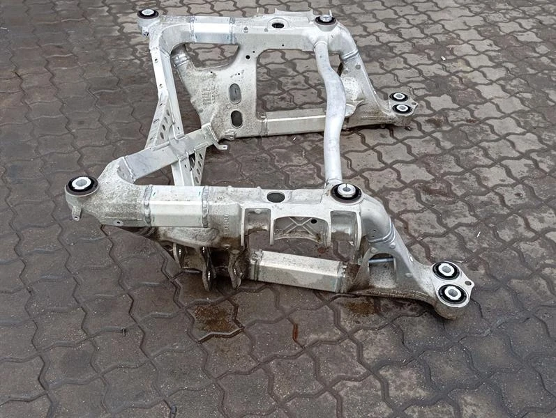 ASTON MARTIN RAPIDE AMR Subframe Rear AD43-5R003-BE Achsrahmen Hinterachse - Image 4