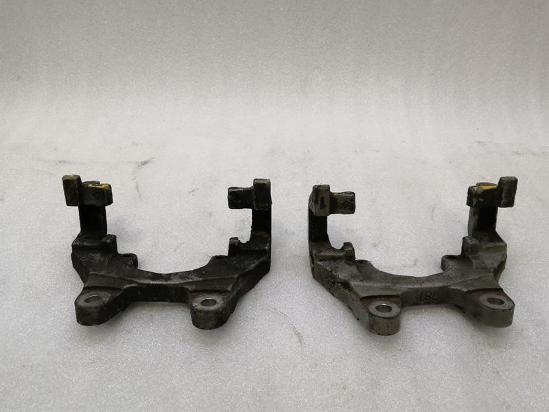 MERCEDES CL W216 Holder- Bracket A2214211494 Bremssattelhalter Hinterachse