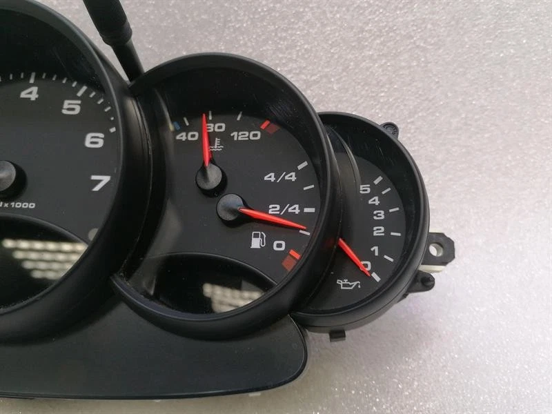 PORSCHE 911 996 Instrument cluster 99664110702 Speedometer MK1 C2 MANUAL - Image 2