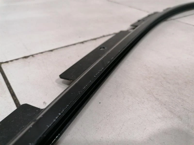 McLaren 570S LEFT Body Moulding 13A2774CP Leiste LINKS - Image 5