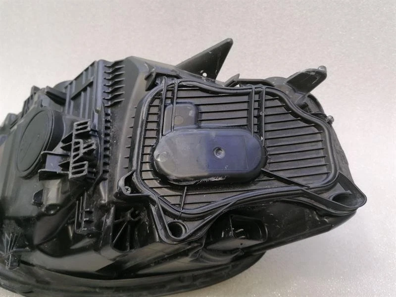 PORSCHE BOXSTER 981 Right Headlight 98163111406 Headlight Scheinwerfer Rechts - Image 6