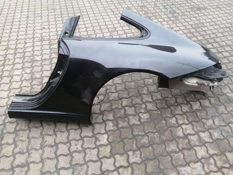 PORSCHE 911 997 Rear Panel 99750396107 LEFT REAR HINTEN LINKS C2