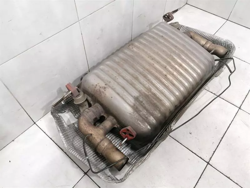 ASTON MARTIN DB9 Volante  Exhaust silencer 4G43-5230-FC Auspuff Endschalldämpfer - Image 3