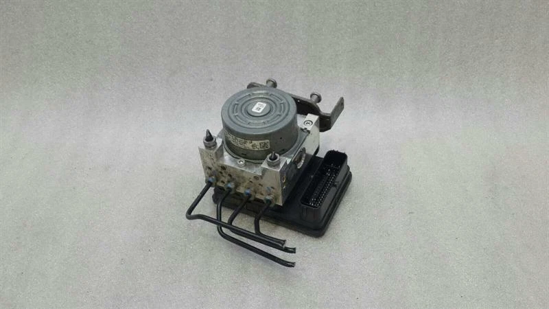 MERCEDES C Class W205 A.B.S Pump A2539011400 ABS Pumpe HYDRAULIKBLOCK