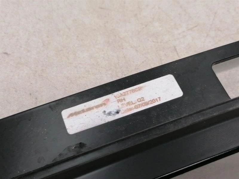 McLaren 600LT RIGHT Body Moulding 13A2776CP Leiste  RECHTS - Image 7