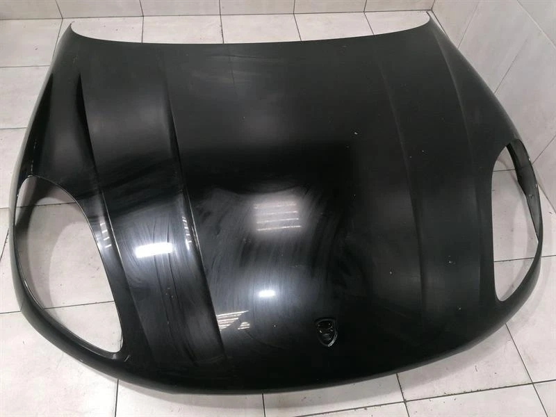 PORSCHE MACAN 95B Bonnet 95B823031 Motorhaube