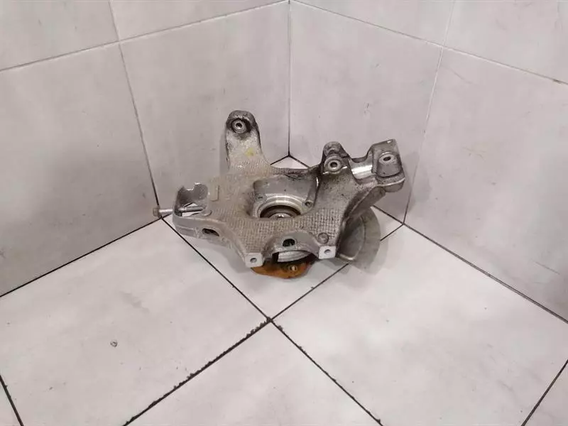 PORSCHE CAYMAN 718 GT4 Left Rear Hub 982505435D Radlagergehäuse Hinten Links