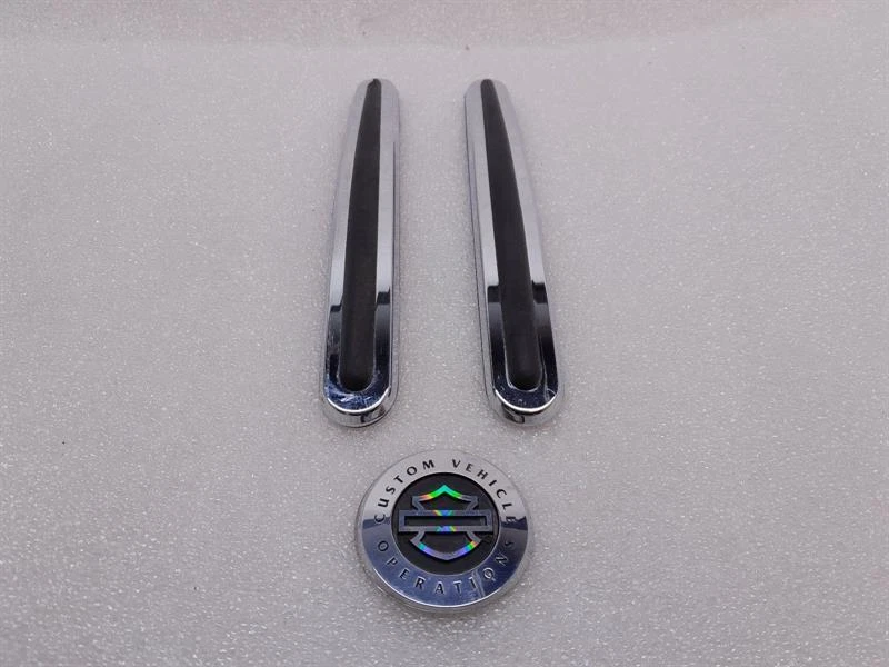 HARLEY-DAVIDSON 12-22 CVO Touring Rear Fender Chrome Trim Pad Strip 11100024 - Image 2