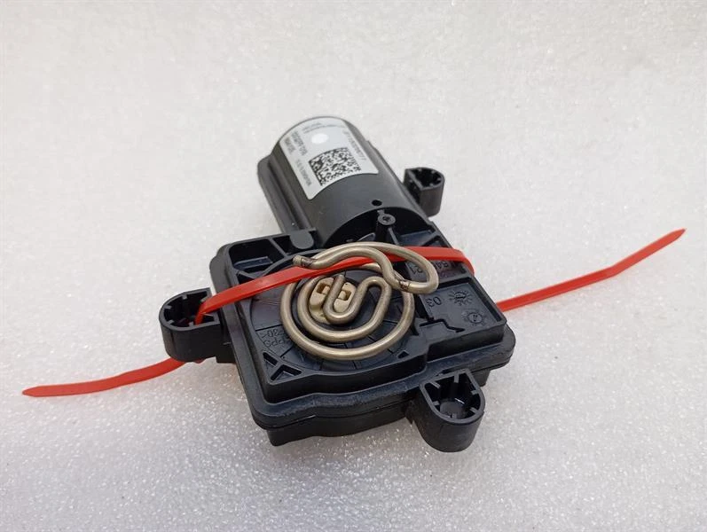 McLaren 720S Spider  Valve EXHAUST 14HA074CP Ventil AUSPUFF - Image 4