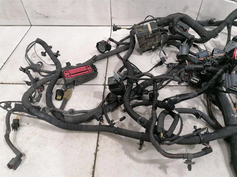 ASTON MARTIN RAPIDE AMR V12 Engine Bay Wiring KD43-14290-BB RECHTSLENKER RHD - Image 3