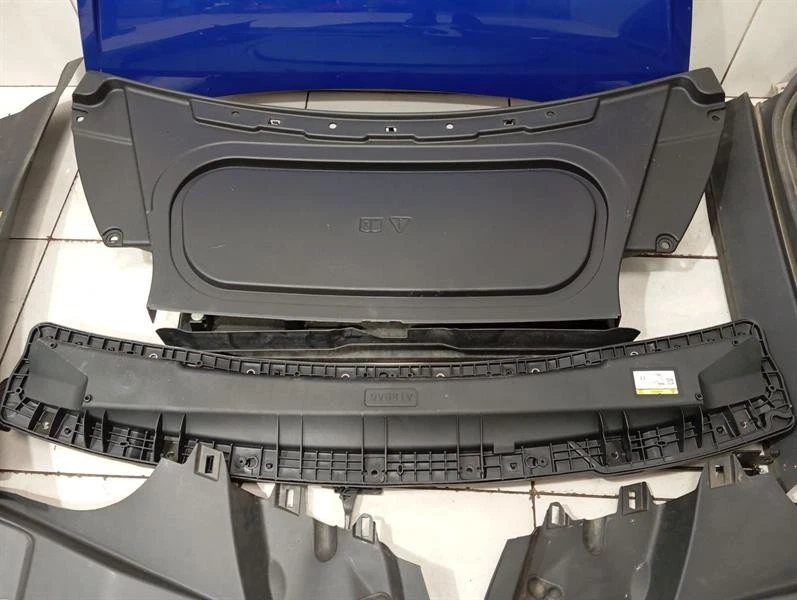 JAGUAR i-PACE X590 EV400 Bonnet J9D3-16C628-FB Motorhaube SATZ ENGINE BAY COVERS - Image 5