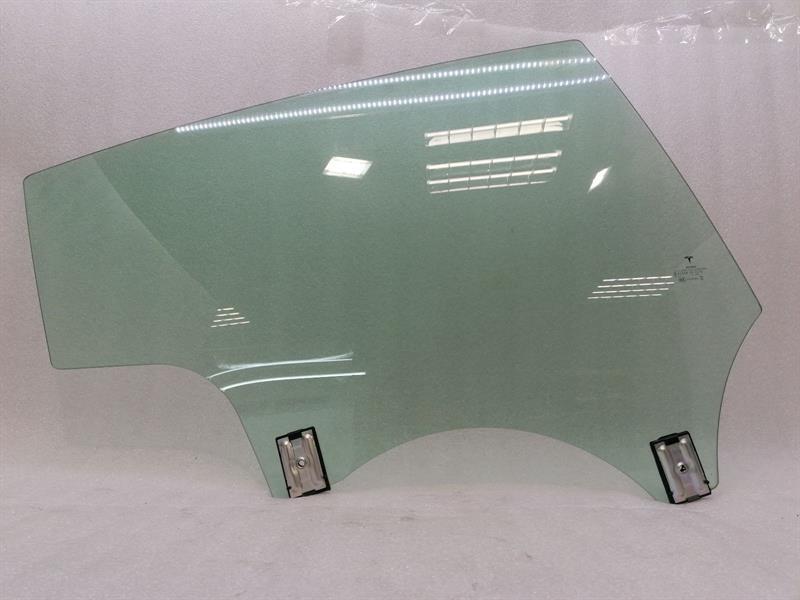 TESLA MODEL 3 LONG RANGE RRH Door Glass 1077905-99-C Türscheibe Hinten Rechts