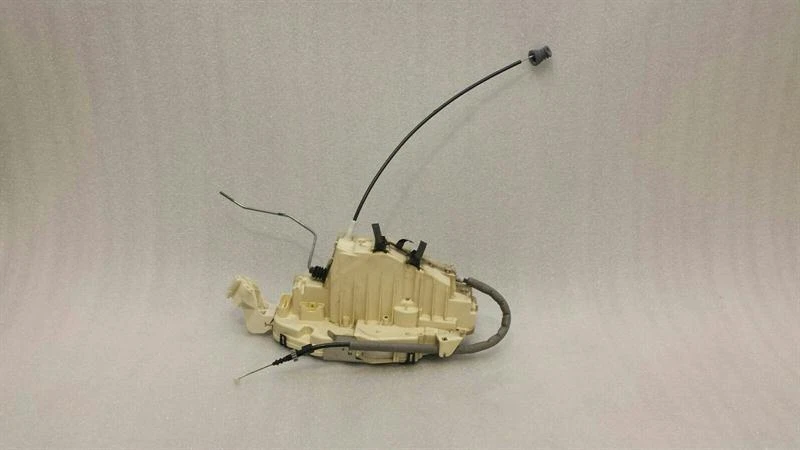 MERCEDES S-class W221 Rear Right Door lock A2217301235 Türschloss Hinten Rechts