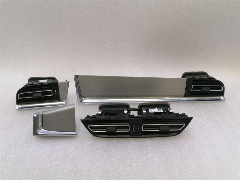 PORSCHE MACAN 95B  Air vent 95B819110D RHD SET Lüftungsdüse RECHTSLENKER