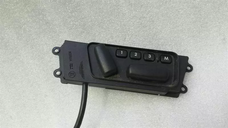 ASTON MARTIN DB9 Volante Right Seat Switch Sitz Schalter Rechts - Image 3