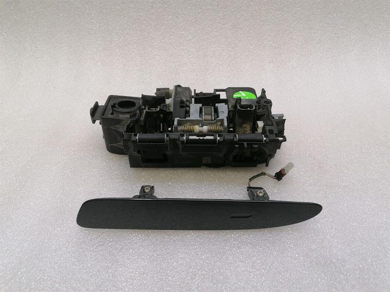 PORSCHE TAYCAN 9J Door handle 9J1837885B FL Türgriff