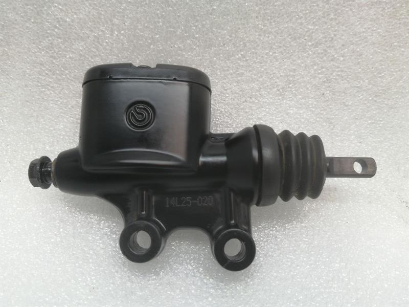 HARLEY-DAVIDSON STREET GLIDE Brake Master Cylinder 41700028A Hauptbremszylinder