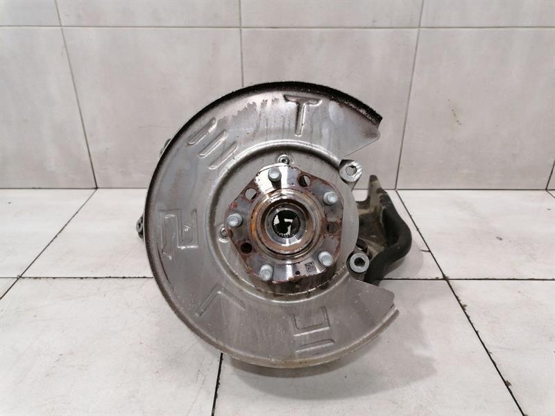 TESLA MODEL 3 Left Rear Hub 1044411-00-G Radlagergehäuse Hinten Links