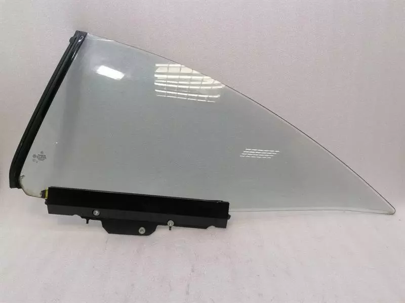 MERCEDES CL W216 Left Rear quarter Glass A2166700310 Türscheibe ¼ Hinten Links