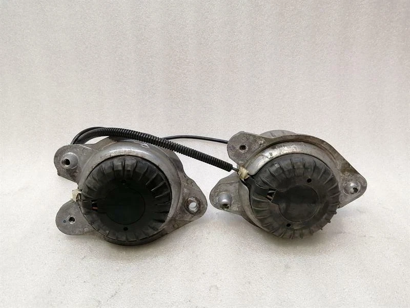 MERCEDES S-class W222 Engine mount Set A2222407617 Motorhalter Satz