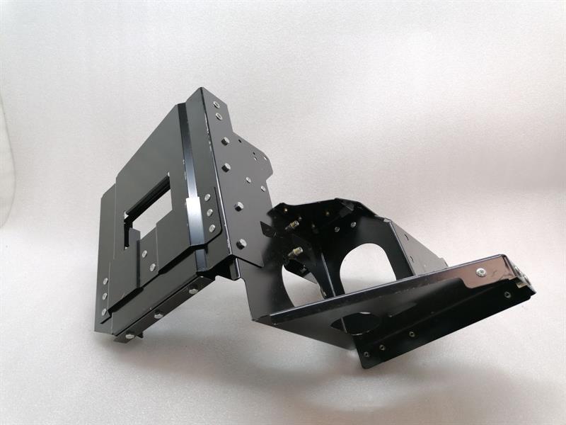 McLaren 570S Spider Holder- Bracket 13AA890CP  Halter Träger  Rear Left Quarter