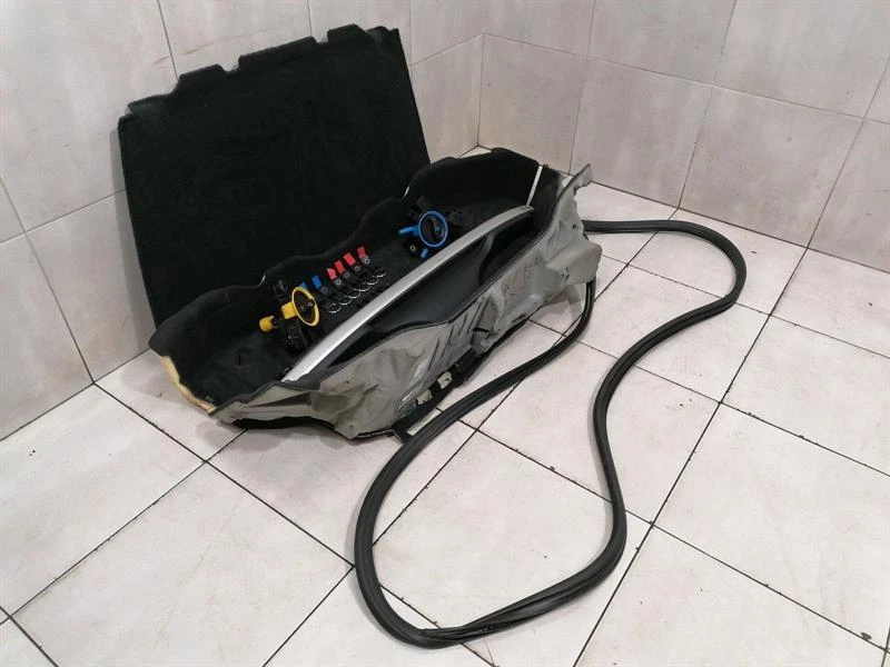 PORSCHE CAYMAN 718 GT4 Rear Carpet set 982863005A Kofferraum Verkleidung - Image 3