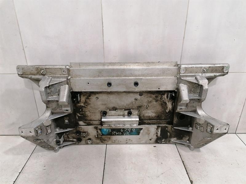 McLaren 570S Spider Beam Subframe Front 13AA829CP Vorderachsträger