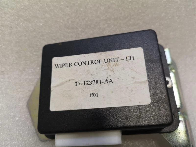 ASTON MARTIN DB7 VANTAGE Wiper Control module 37-123781-AA Steuergerät - Image 3