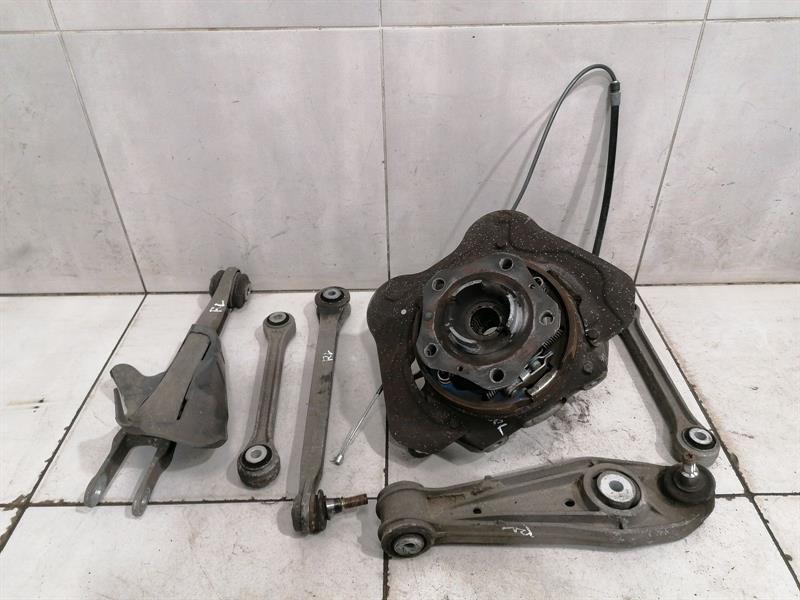 PORSCHE 911 997 GT3 Left Rear Hub 99733111107 Radlagergehäuse Hinten Links