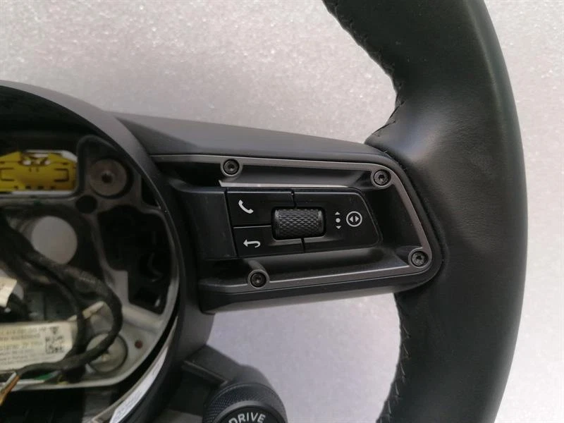 PORSCHE TAYCAN 9J Steering Wheel 992419798A Lenkrad HEATED 36CM  SPORT - Image 3
