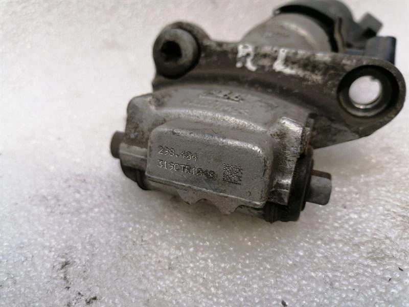 PORSCHE CAYMAN 718 Left Park Brake Motor 298609404 STELLMOTOR PARKBREMSE Li - Image 7