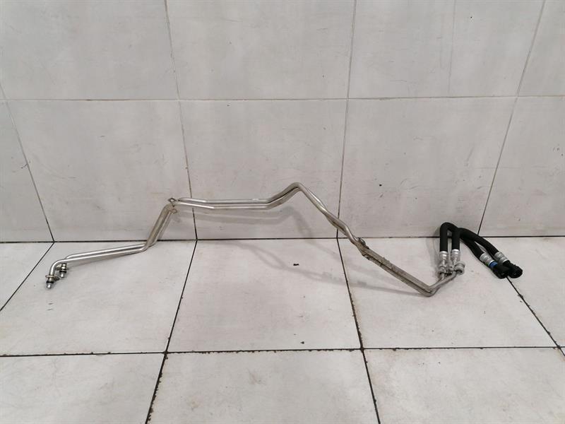 PORSCHE MACAN 95B Gearbox Pipes 95B317817A Getriebeölleitung