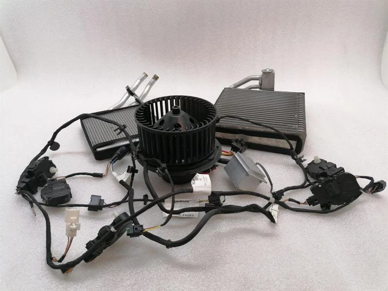 McLaren 720S Coupe Heater Blower 11A4153CP RHD SET Motor Heizungsgebläse - Image 2