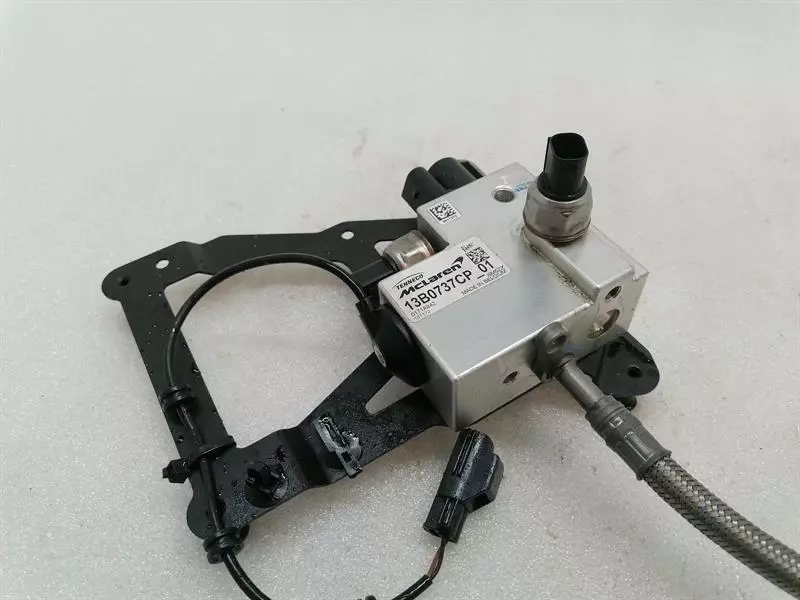 McLaren 570S Spider  HYDRAULIC PUMP 13B0737CP HYDRAULISCHE PUMPE FRONT AXLE LIFT - Image 4