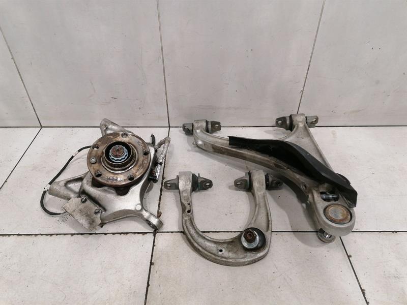 McLaren 720S Spider Right Front Hub 14B0431CP Radlagergehäuse Vorne Rechts