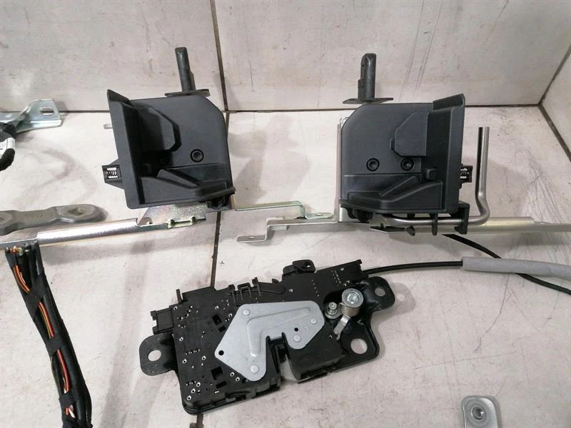 BMW 3 M3 G81 G21 61355A19DB3 AUTOMATIC TAILGATE SET Heckklappe AUTOMATISHCE - Image 6