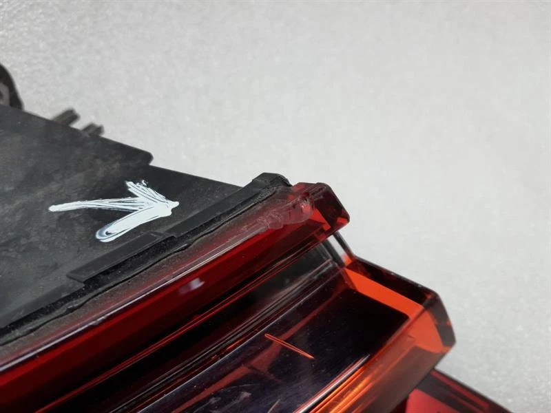 PORSCHE Panamera 971 Left Rear Light 971945091B DEFECTS Rückleuchte Hinten Links - Image 2