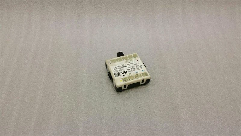 MERCEDES C Class W205 FRH Door Module A2059001611 Tur Steuergerät Vorne Rechts