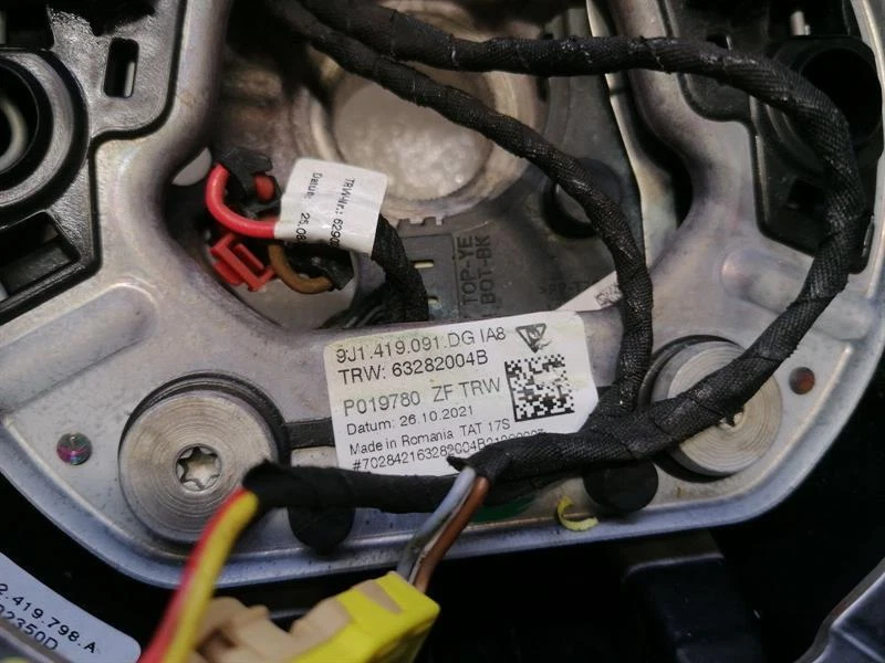 PORSCHE TAYCAN 9J Steering Wheel 992419798A Lenkrad HEATED 36CM  SPORT - Image 7