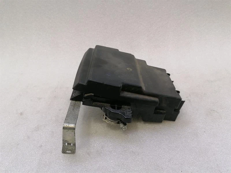 McLaren 570S Spider Fuse Box 13M0771CP Sicherungskasten - Image 4