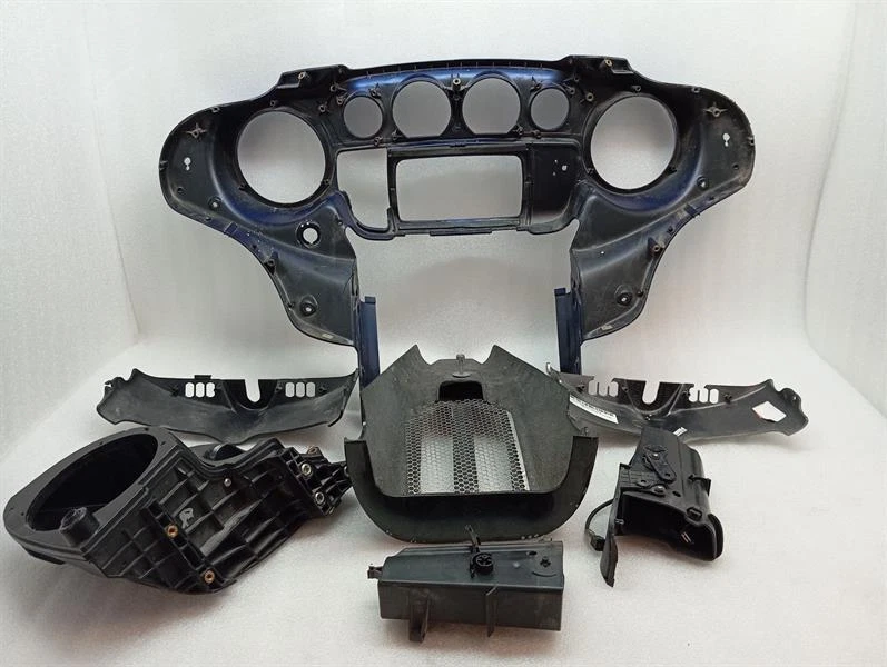 HARLEY-DAVIDSON STREET GLIDE INNER FAIRING FRONT 57000111 Abdeckung 56000076 - Image 4