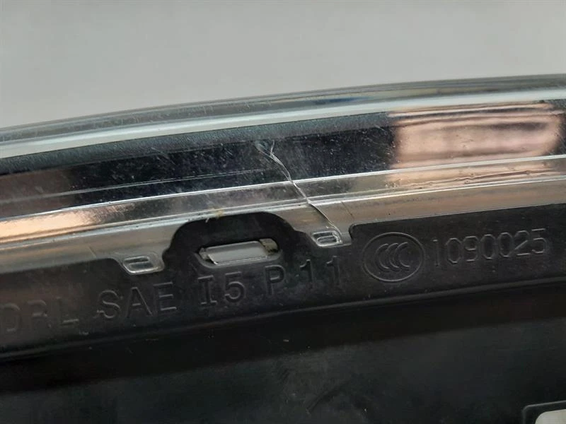 PORSCHE 911 991 DRL Daytime Running Light99163115180 LEFT DEFECTS Tagfahrlicht - Image 4