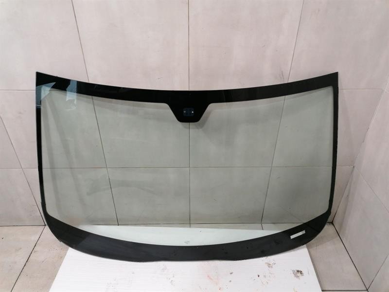 ASTON MARTIN RAPIDE S WINDSCREEN  ED43-E03102-ab WINDSCHUTZSCHEIBE
