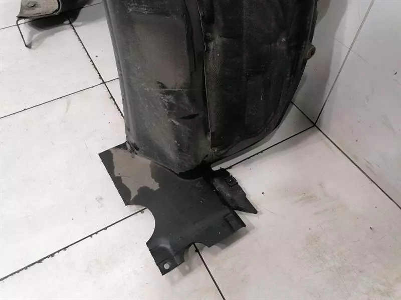 ASTON MARTIN VANTAGE V12 Wheel arch liner ED23-54279D23-AA RADLAUFABDECKUNG - Image 5