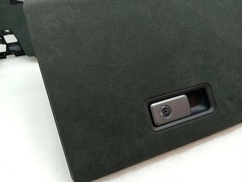 PORSCHE 911 992  GT3 Glovebox RHD ALCANTARA SET - Image 2