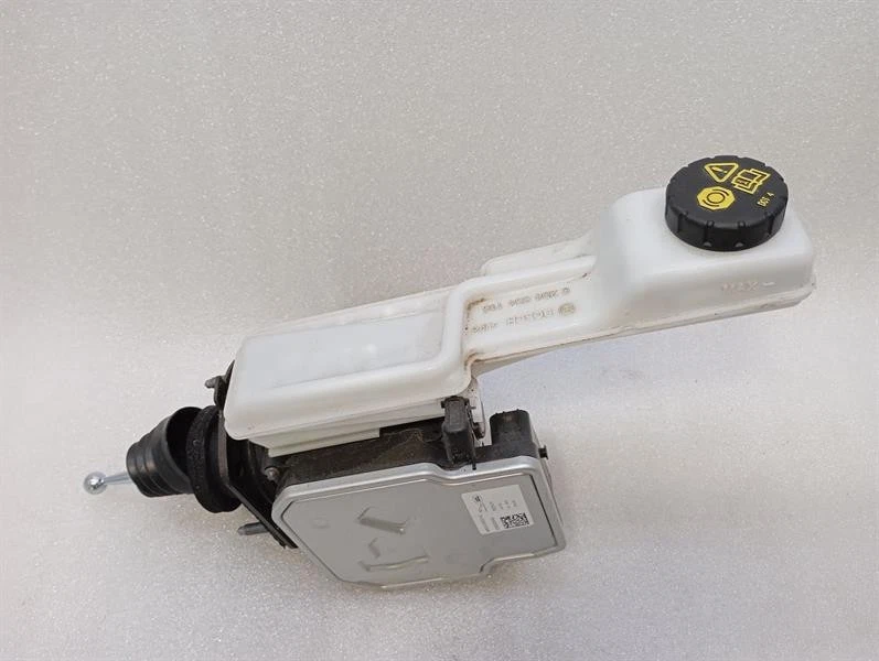 JAGUAR i-PACE X590 EV400 Brake Servo M9D3-2D522-AJ Bremskraftverstärker - Image 3