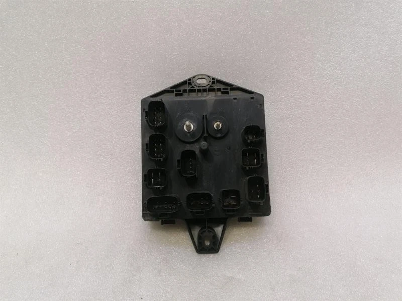 ASTON MARTIN RAPIDE AMR Front fuse box BG33-14A173-AB Sicherungskasten Vorne - Image 5