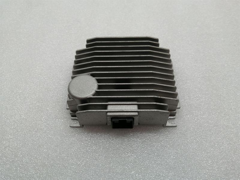 PORSCHE TAYCAN 9J Engine sound System Amplifier 9J1035335D Steuergerät